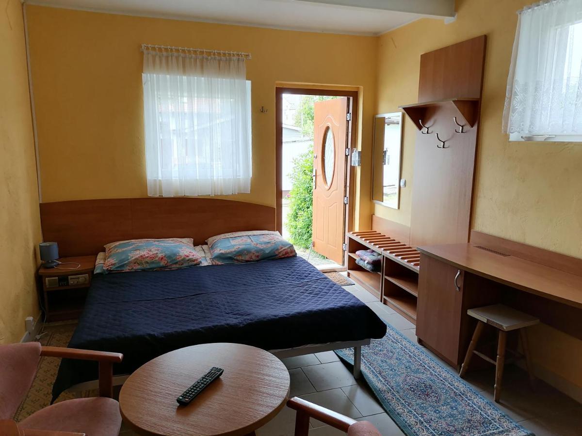 Dom Pod Gruszka Apartman Pobierowo Kültér fotó