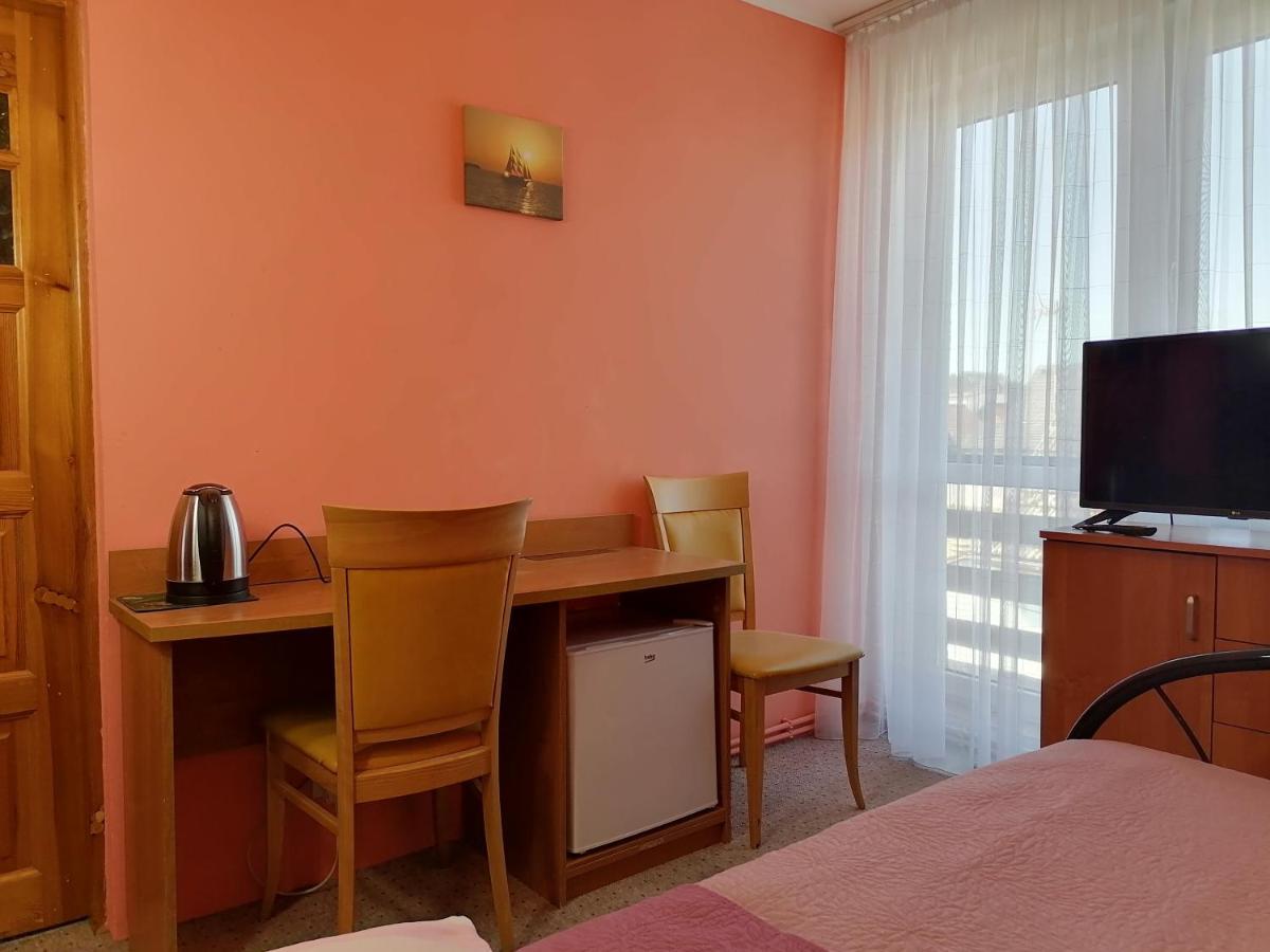 Dom Pod Gruszka Apartman Pobierowo Kültér fotó