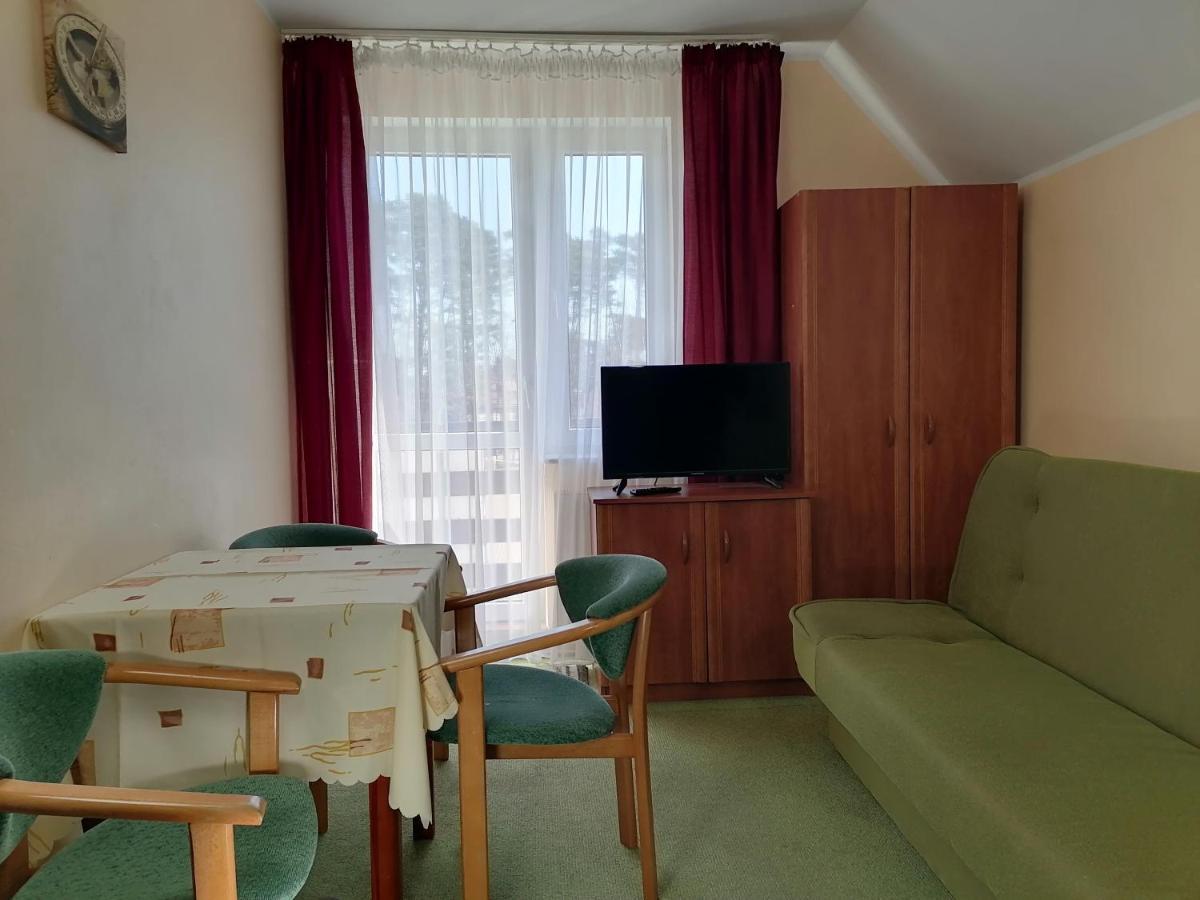 Dom Pod Gruszka Apartman Pobierowo Kültér fotó