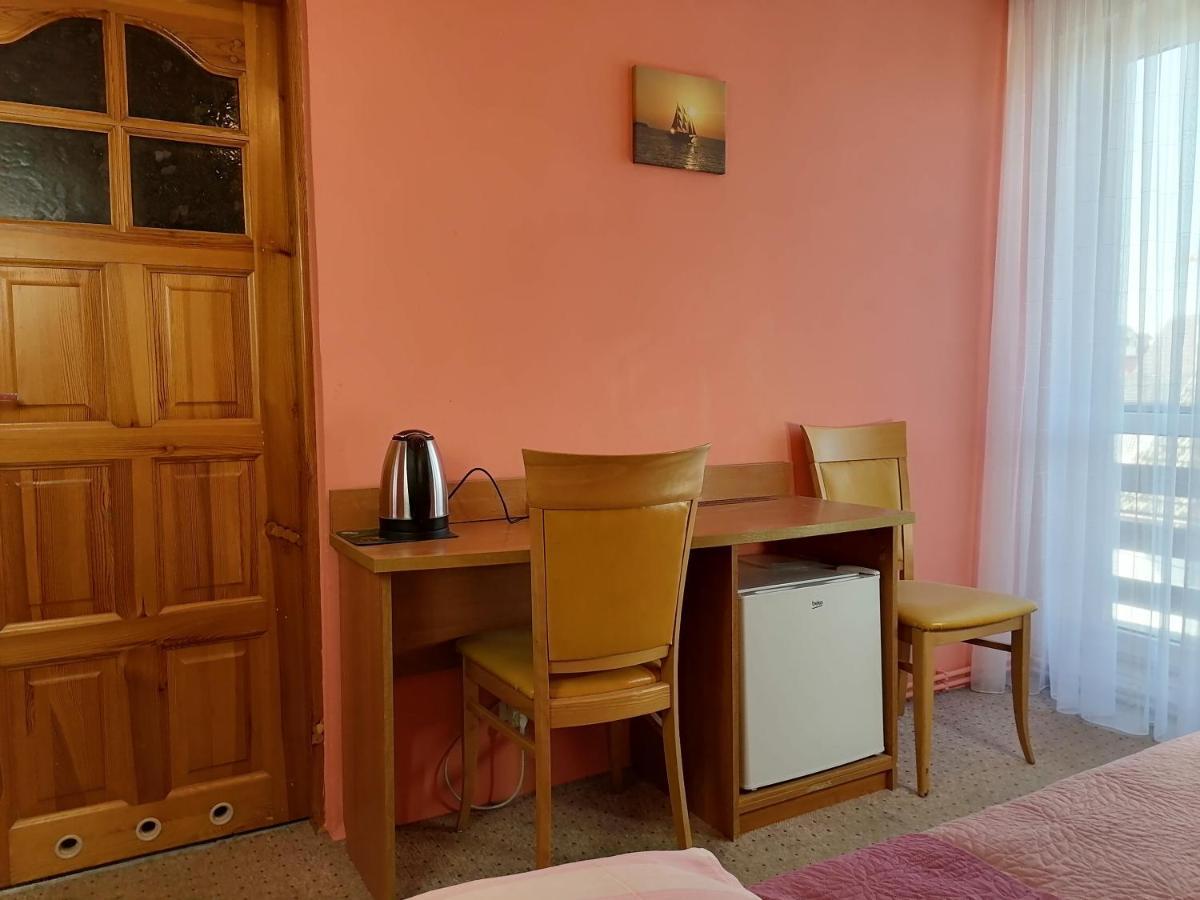 Dom Pod Gruszka Apartman Pobierowo Kültér fotó
