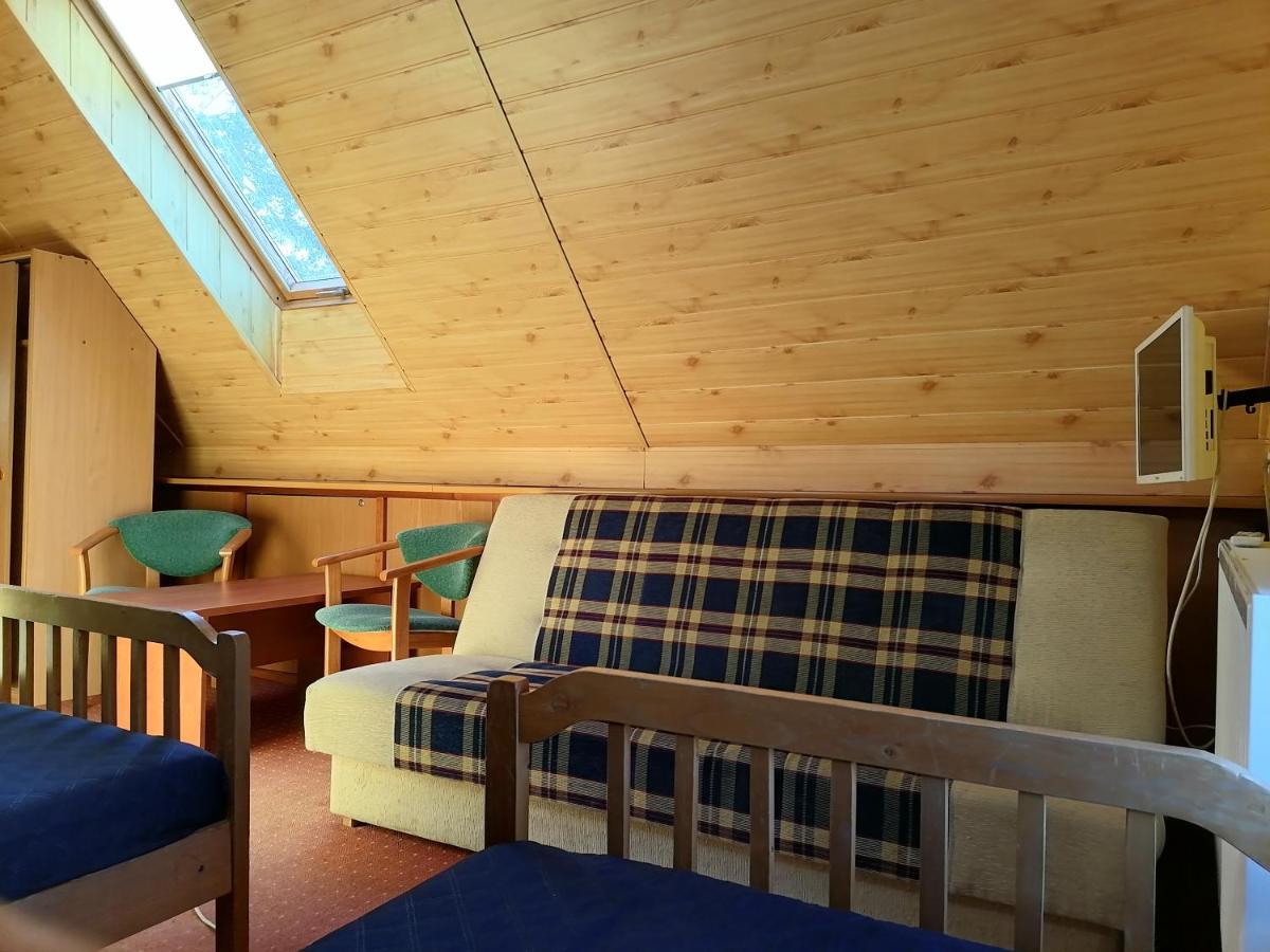 Dom Pod Gruszka Apartman Pobierowo Kültér fotó