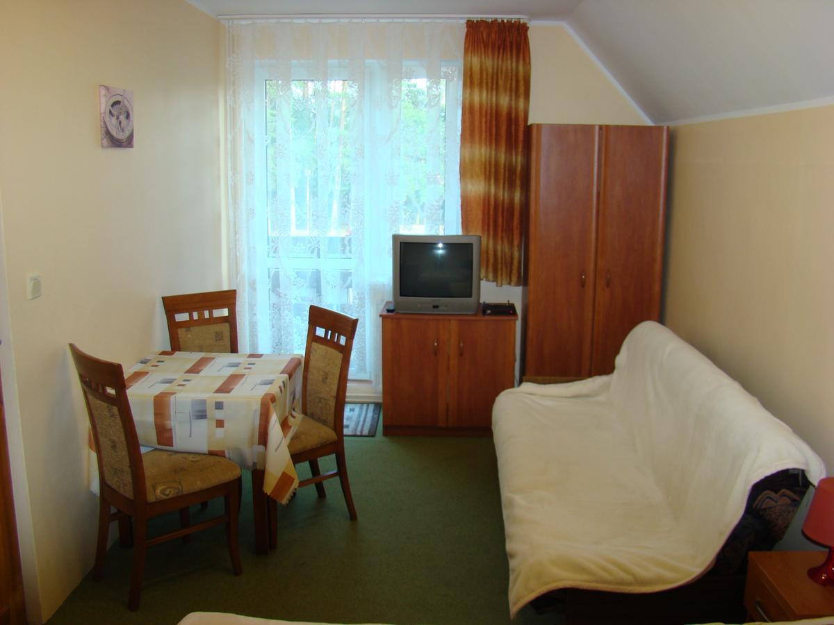 Dom Pod Gruszka Apartman Pobierowo Kültér fotó