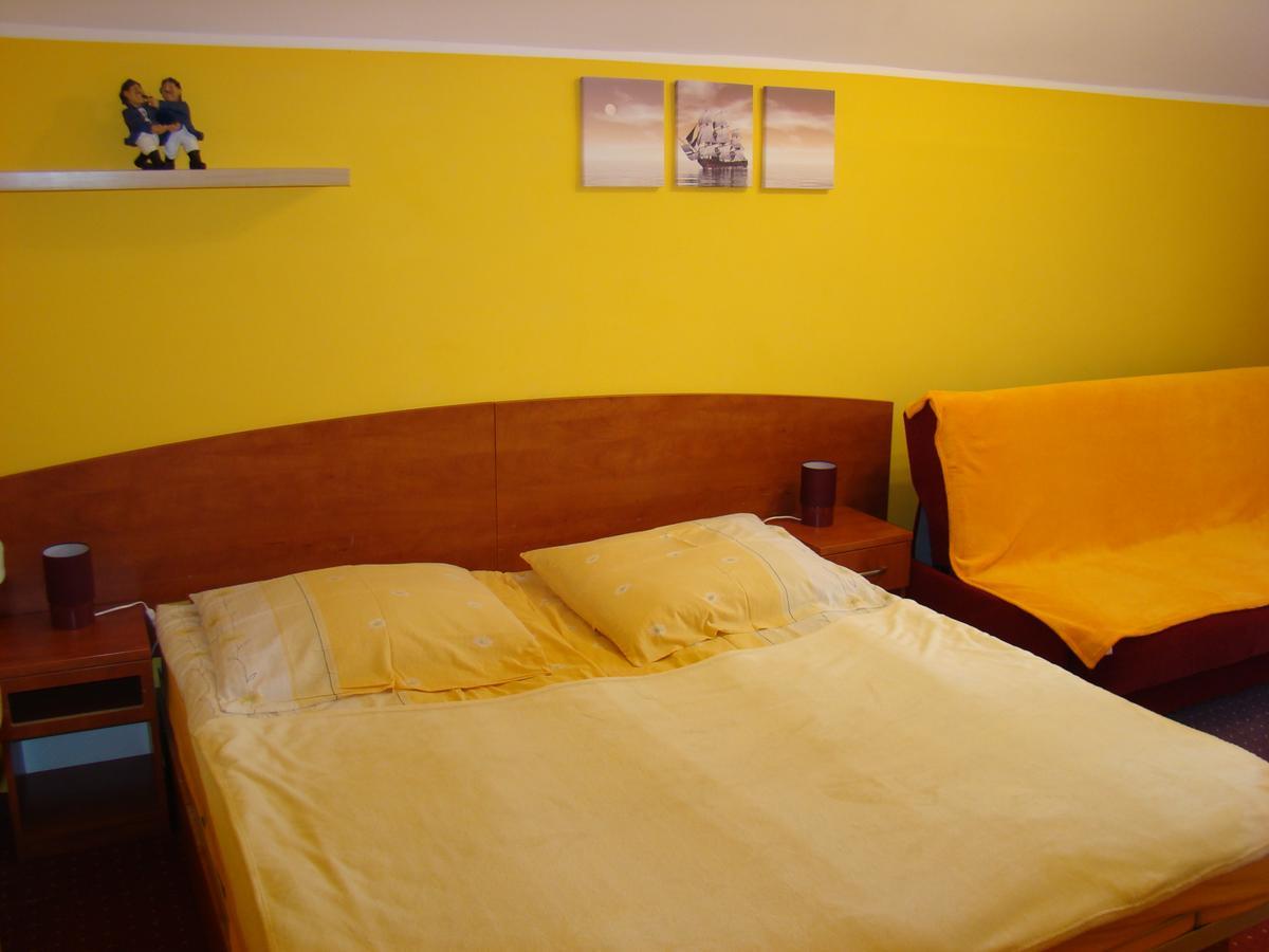 Dom Pod Gruszka Apartman Pobierowo Kültér fotó