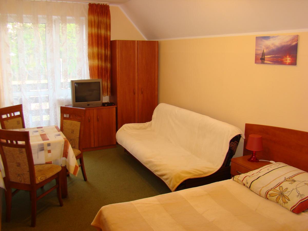 Dom Pod Gruszka Apartman Pobierowo Kültér fotó