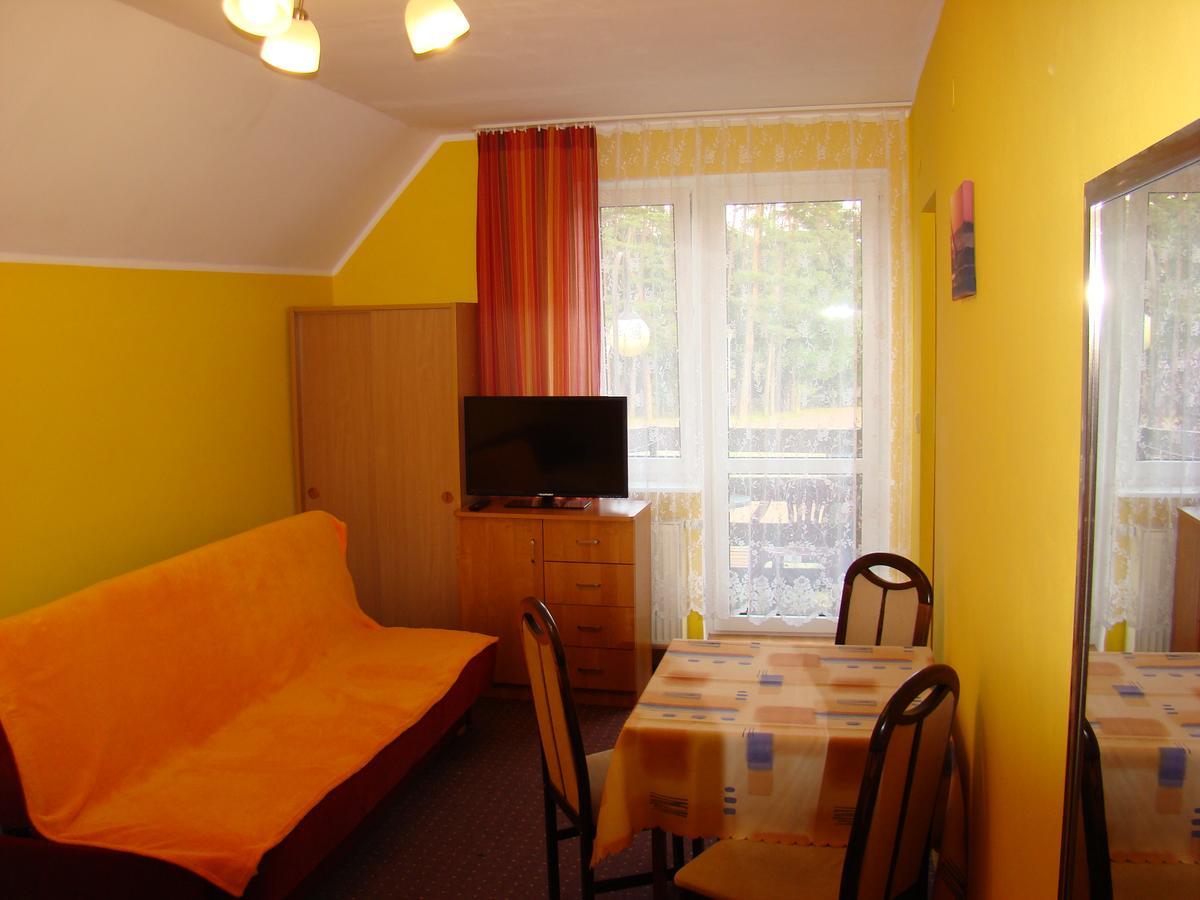 Dom Pod Gruszka Apartman Pobierowo Kültér fotó