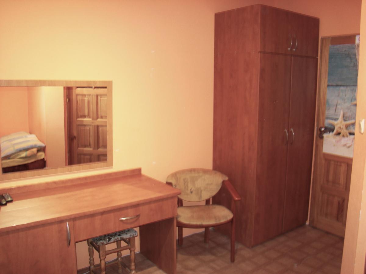 Dom Pod Gruszka Apartman Pobierowo Kültér fotó