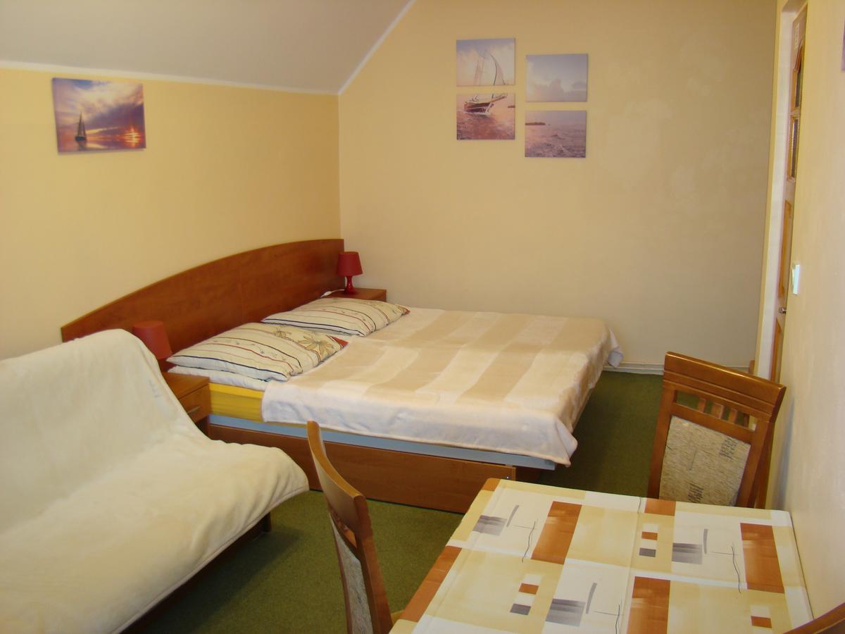 Dom Pod Gruszka Apartman Pobierowo Kültér fotó