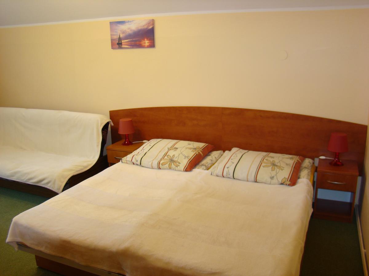 Dom Pod Gruszka Apartman Pobierowo Kültér fotó